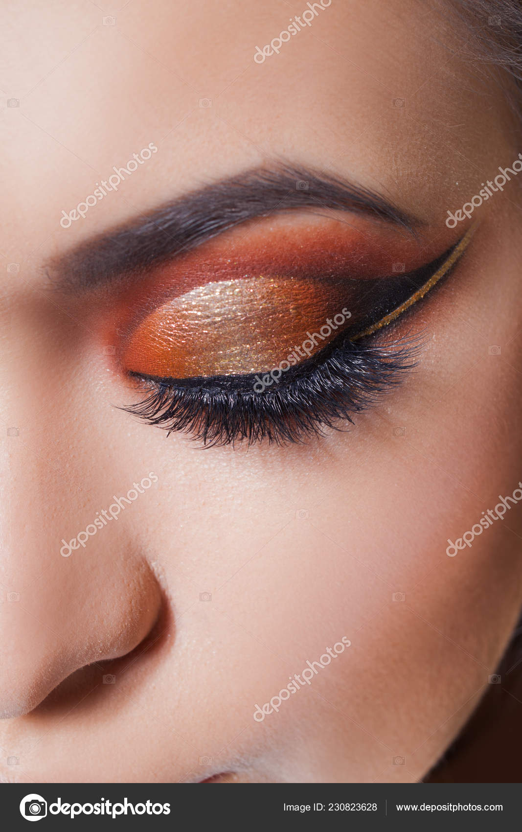 Amazing Eye Makeup Amazing Bright Eye Makeup With A Spectacular Arrow Brown And Gold