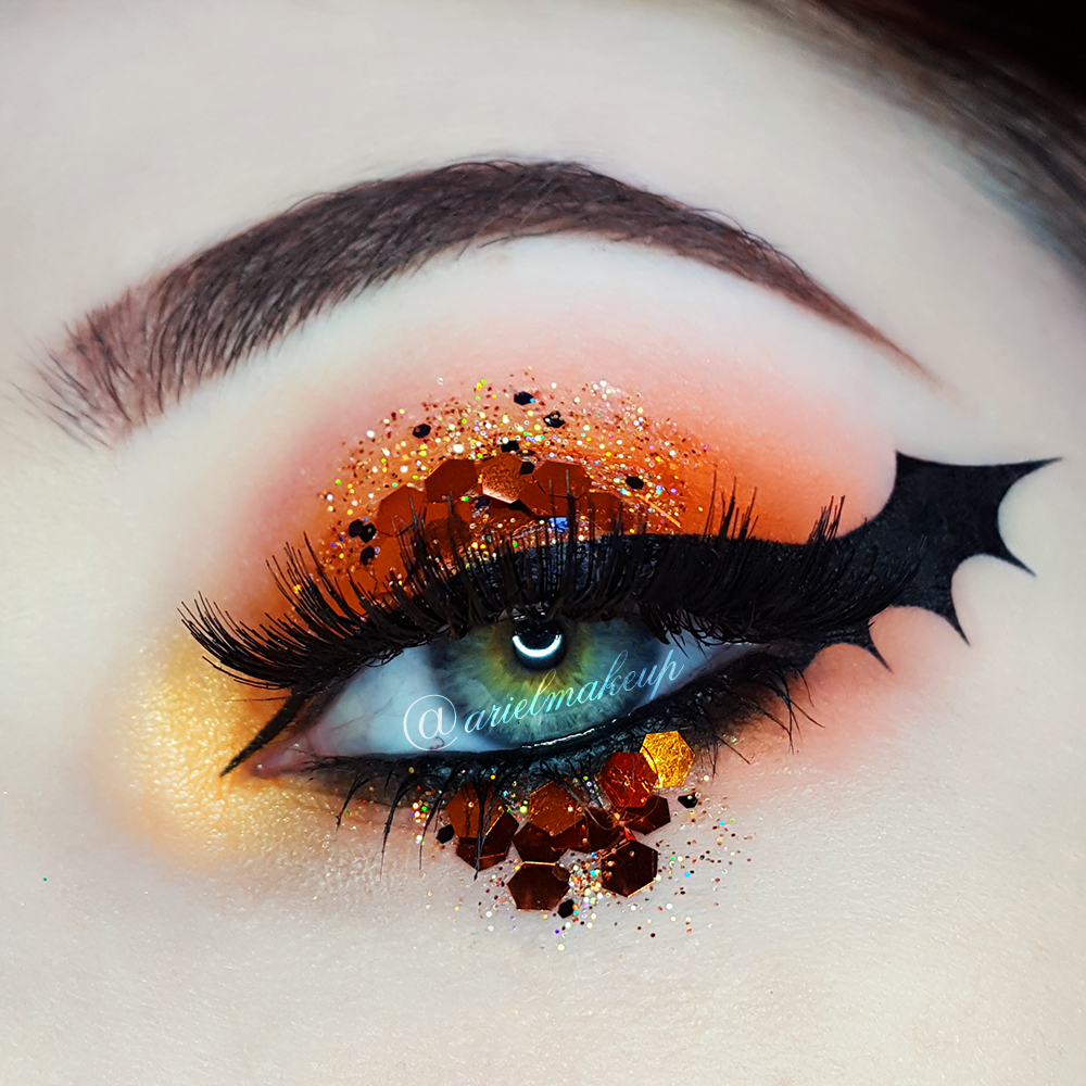 Bat Eye Makeup Ariel Make Up Make Up Beauty With A Princess Touch Halloween