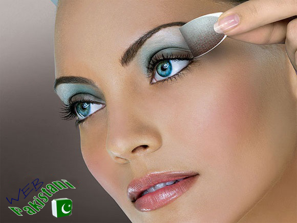 Best Eye Makeup For Pale Skin Best Makeup For Fair Skin Tones New Fashion Alerts