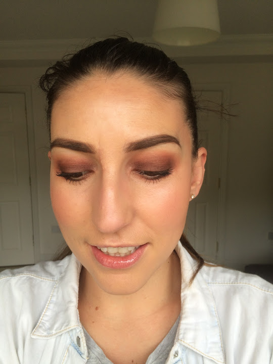 Best Eye Makeup For Pale Skin How To Make Blue Eyes Pop With The Most Flattering Colour Combo