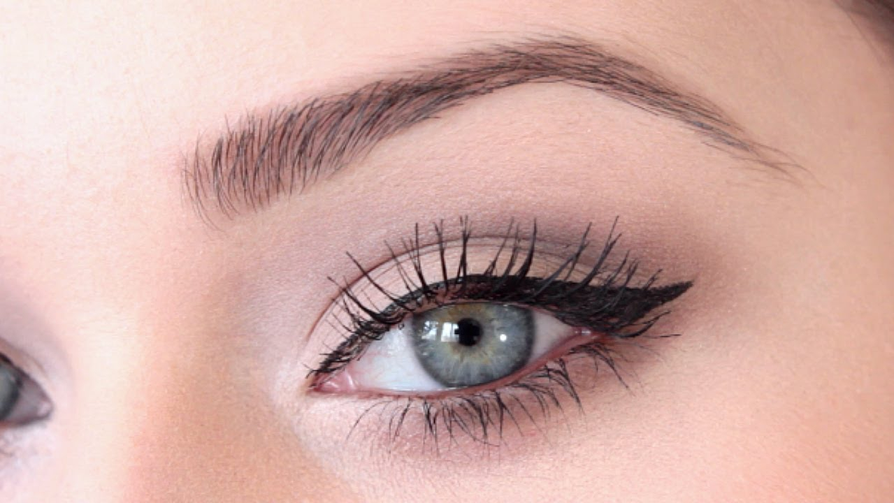 Best Makeup For Blue Eyes Makeup Tips For Blue Eyes Best Tips For The Blue Eyed Ladies