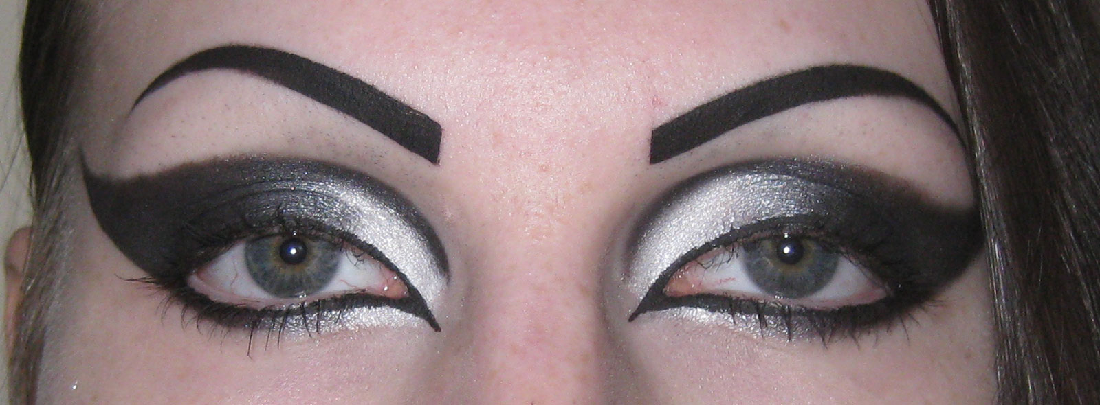 Black And White Eye Makeup Dramatic Gothic White To Black Extended Winged Cat Eye Makeup