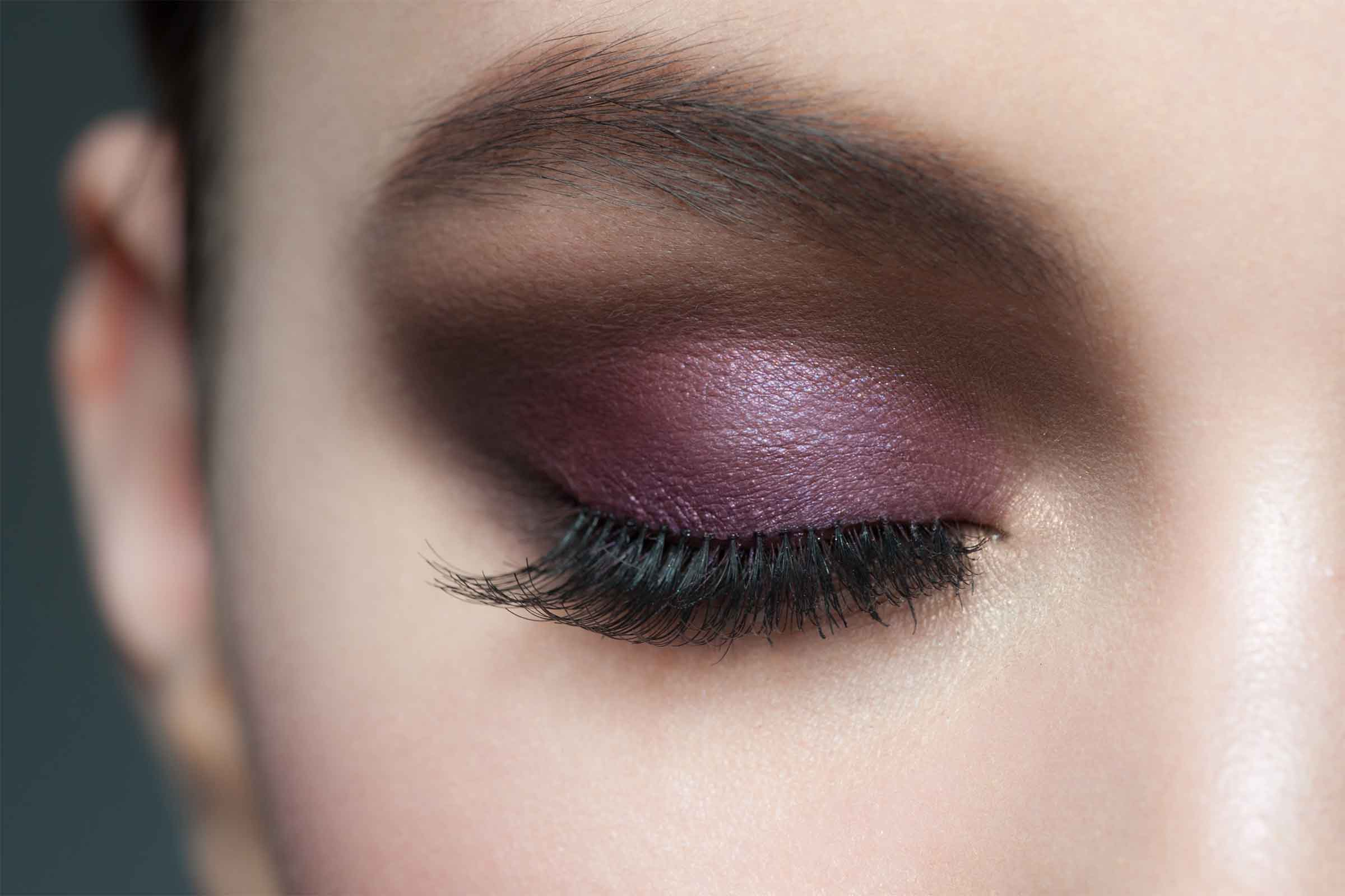 Brown And Purple Eye Makeup Eye Makeup Tips 7 Ways To Make Your Eyes Pop Readers Digest