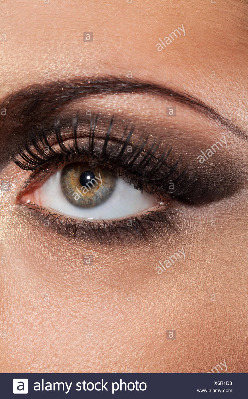 Evening Eye Makeup Closeup Image Of Eye With Evening Makeup Stock Photo 279559871 Alamy