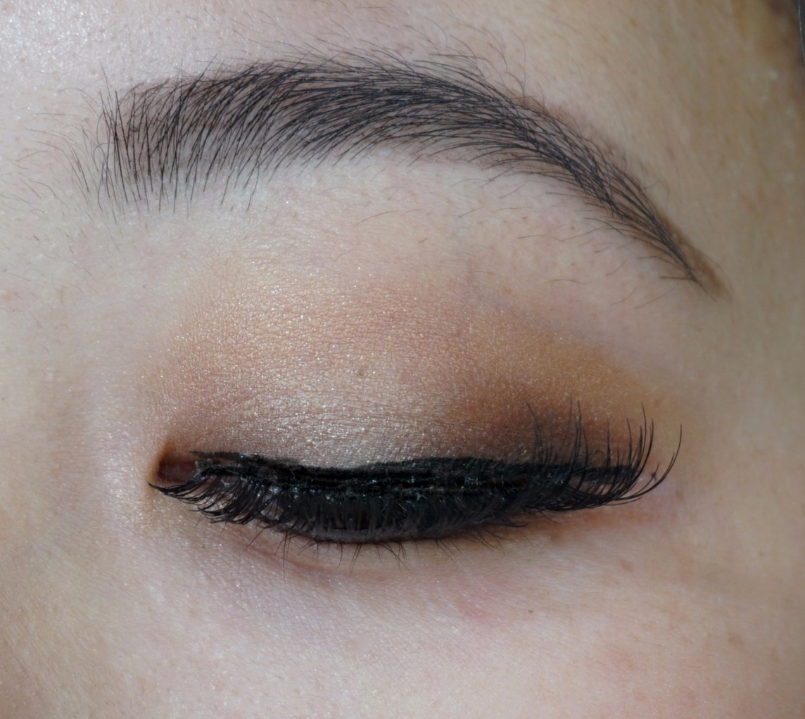 Eye Makeup Demo Kiss Hexa Eyeshadow Palette In Nude Brown Review Swatches Demo