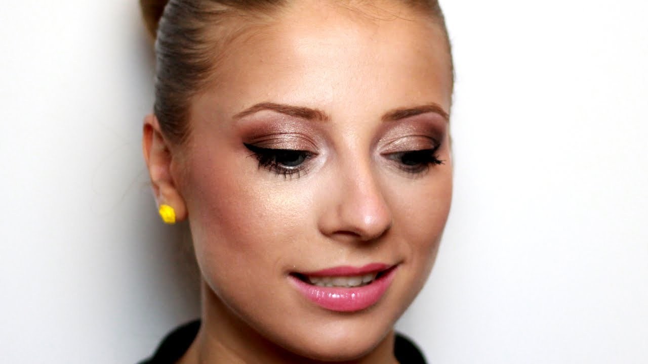 Eye Makeup For Blondes Romantic Makeup For Blue Eyes And Blonde Hair Youtube