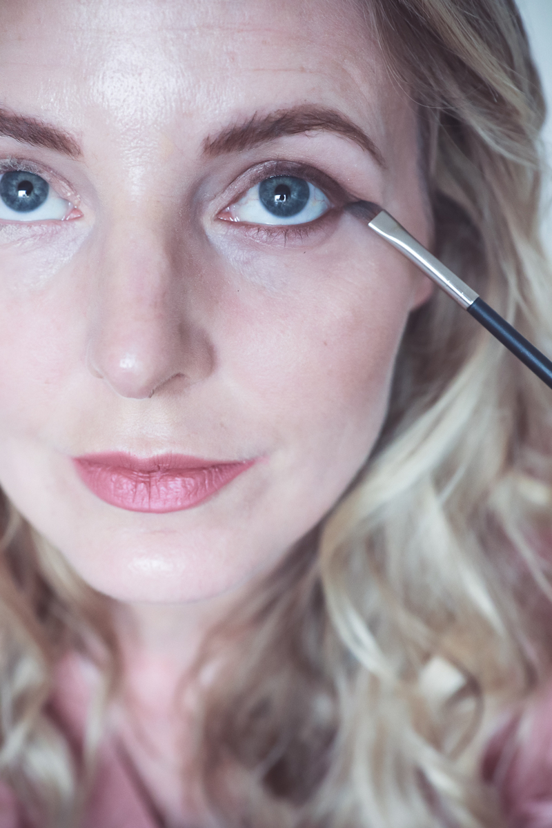 Eye Makeup Over 40 Hooded Eyes Makeup Tutorial Beauty Blogger Over 40 Erin Busbee