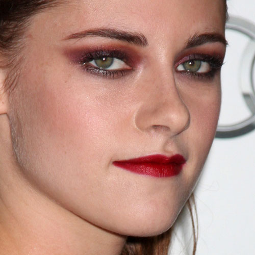 Eye Makeup With Red Lipstick Kristen Stewart Makeup Purple Eyeshadow Red Eyeshadow Red