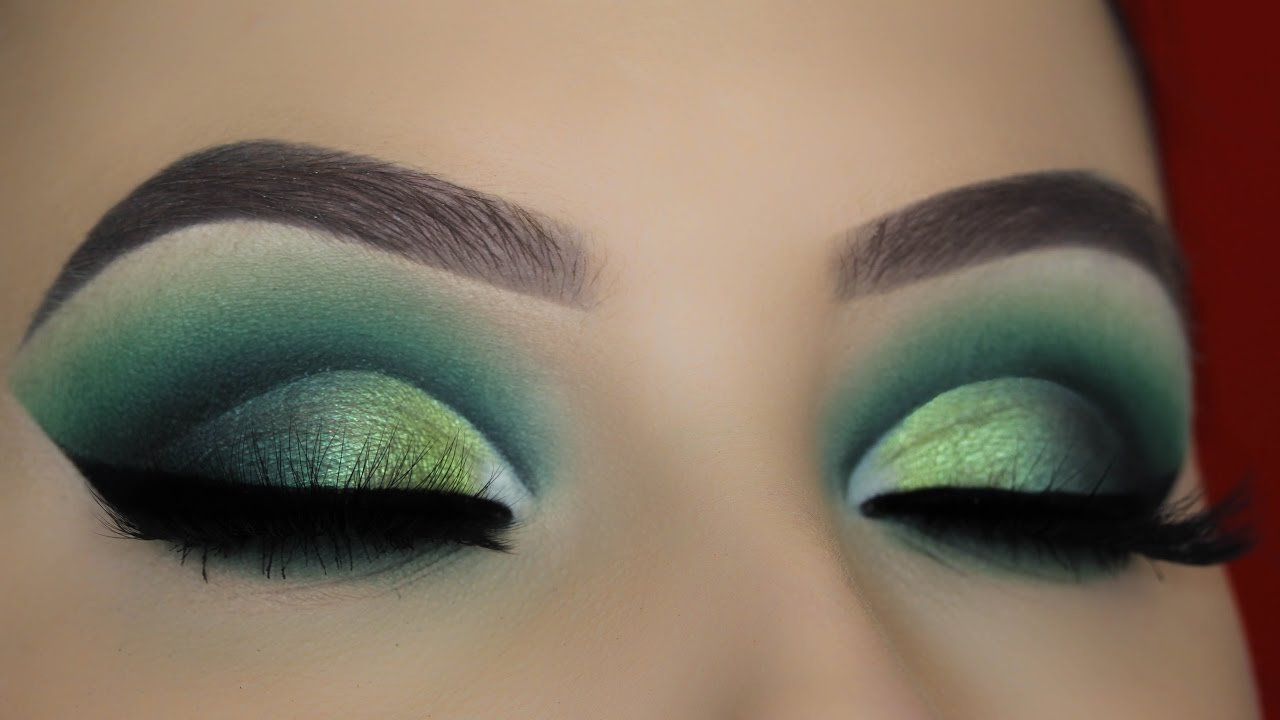 Green Eye Makeup Tutorial Green Smokey Cut Crease Makeup Tutorial Youtube