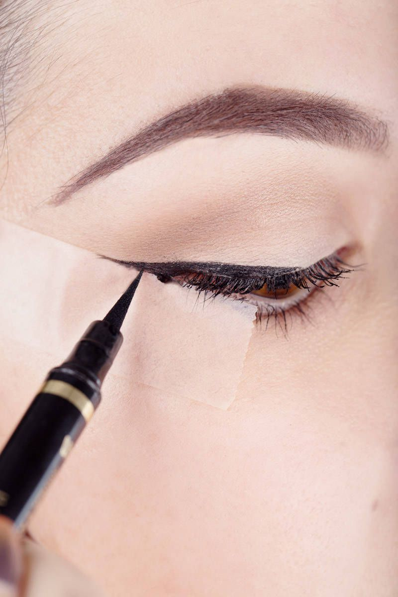 How To Do Angel Wing Eye Makeup Liquid Eyeliner Tips Scotch Tape Tips To Perfect Your Liquid Eyeliner