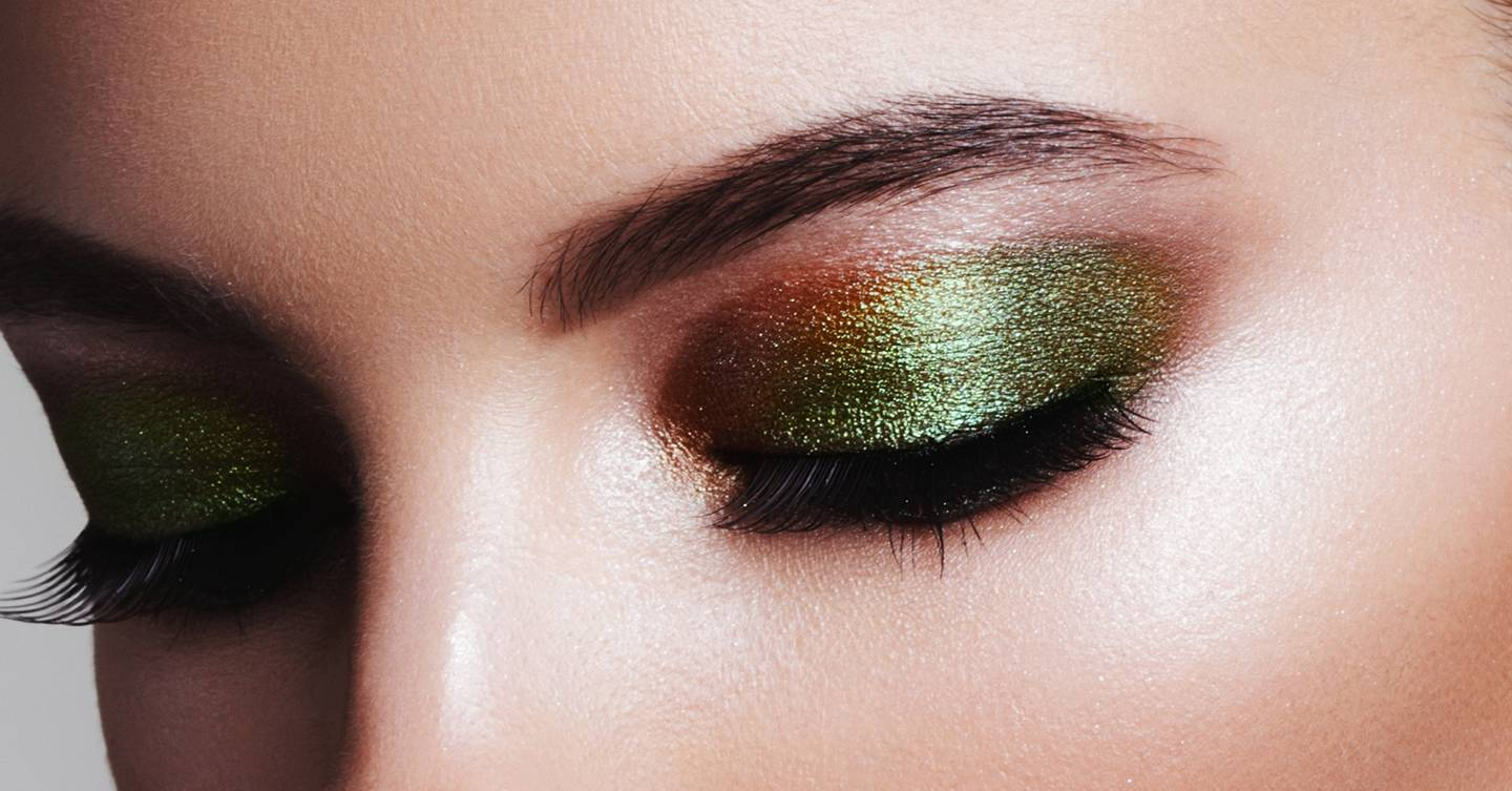 How To Do Perfect Eye Makeup Eyeshadow Application Tips For Beginners Glamour Uk