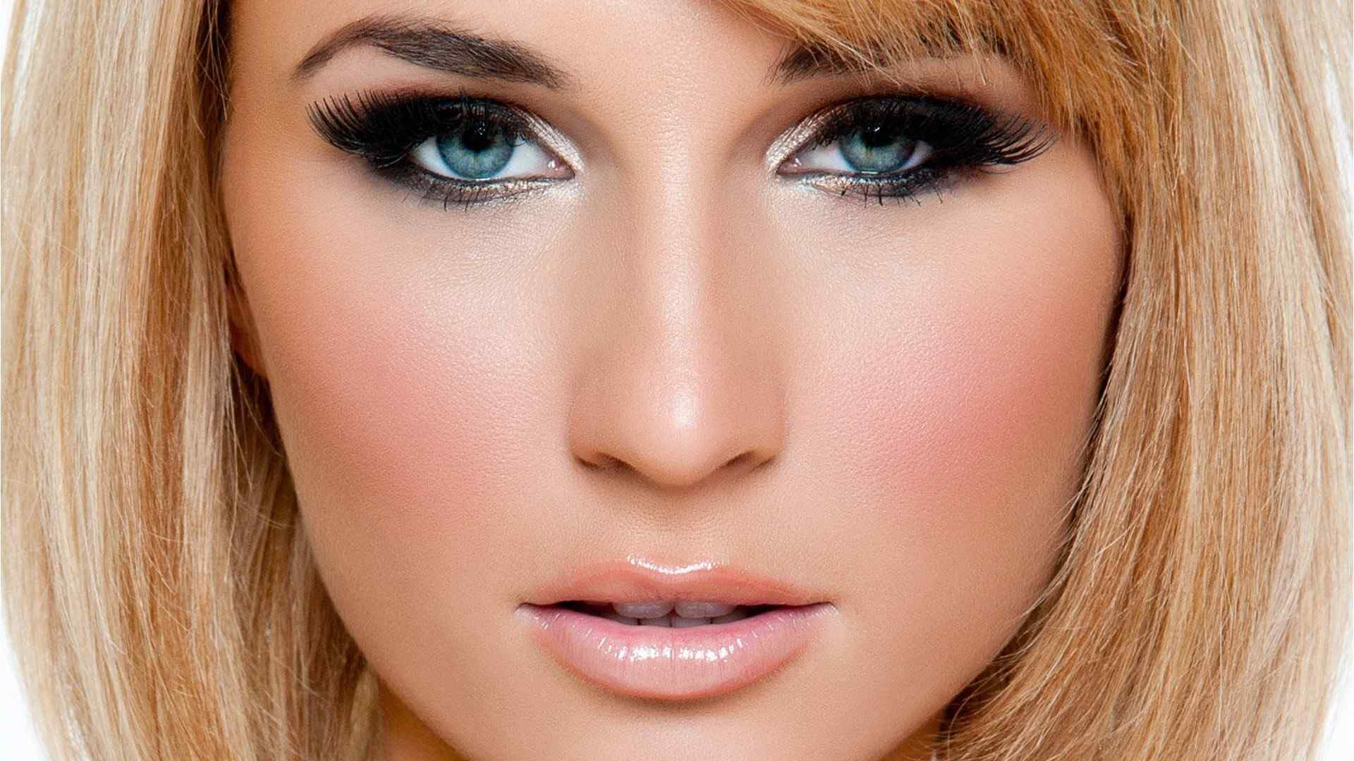 Makeup For Blue Eyes And Blonde Hair Eye Makeup For Blue Eyes Blonde Hair Stylesstar Com
