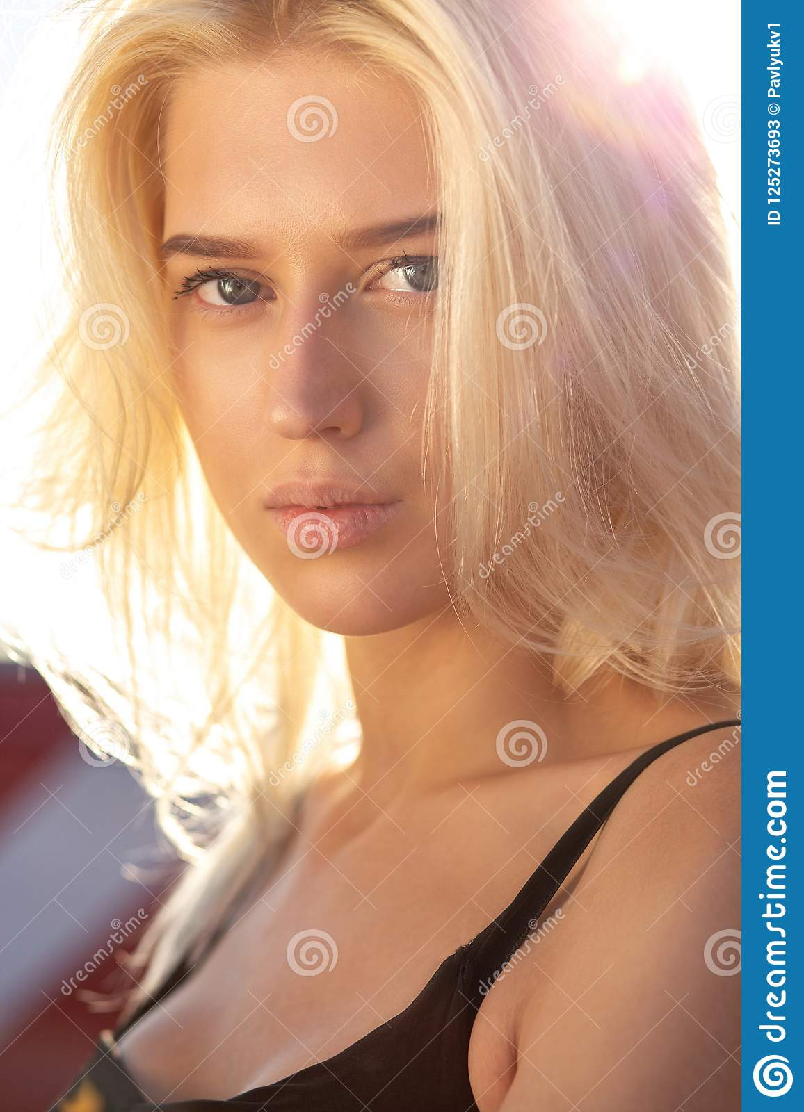 Makeup For Blue Eyes Blonde Hair Tender Blonde Blue Eyed Model With Natural Makeup And Hair Look