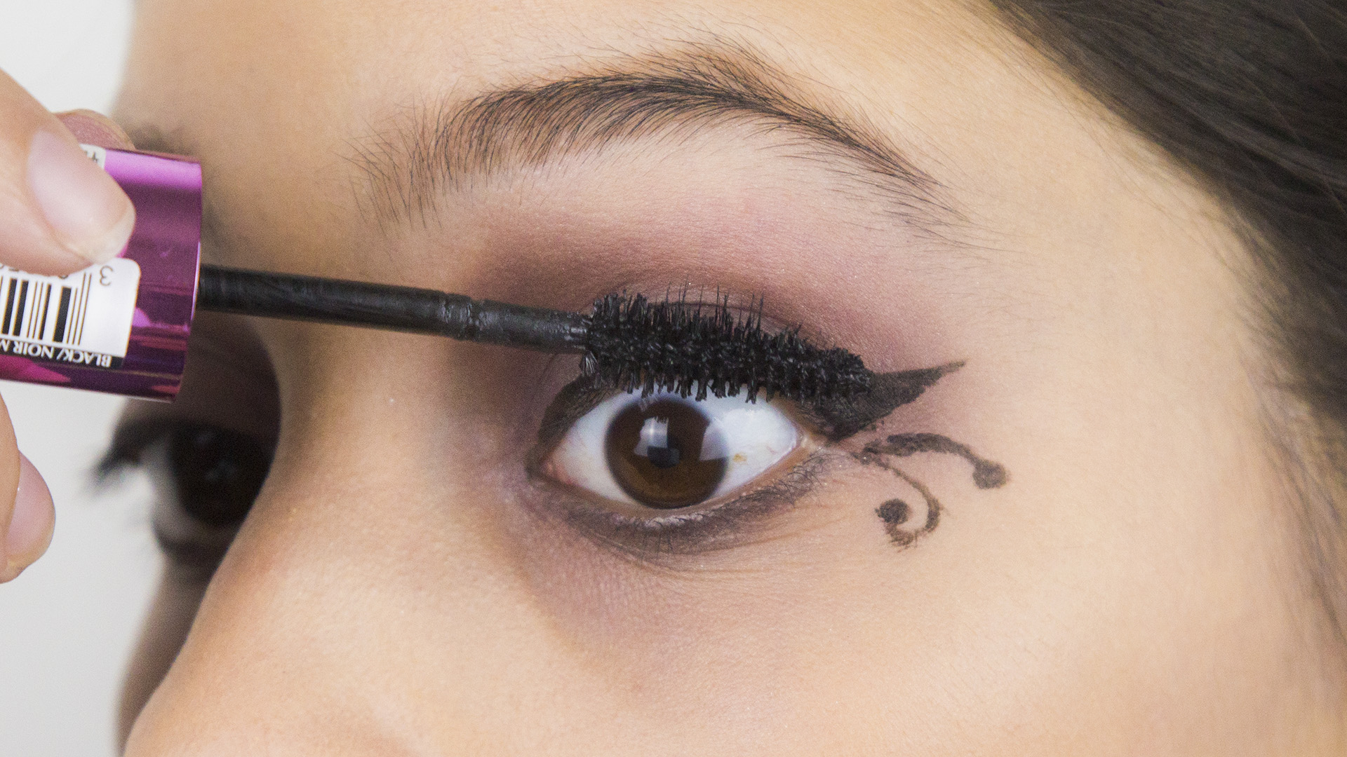 Makeup For Homecoming For Brown Eyes 3 Ways To Apply Gothic Eye Makeup Wikihow