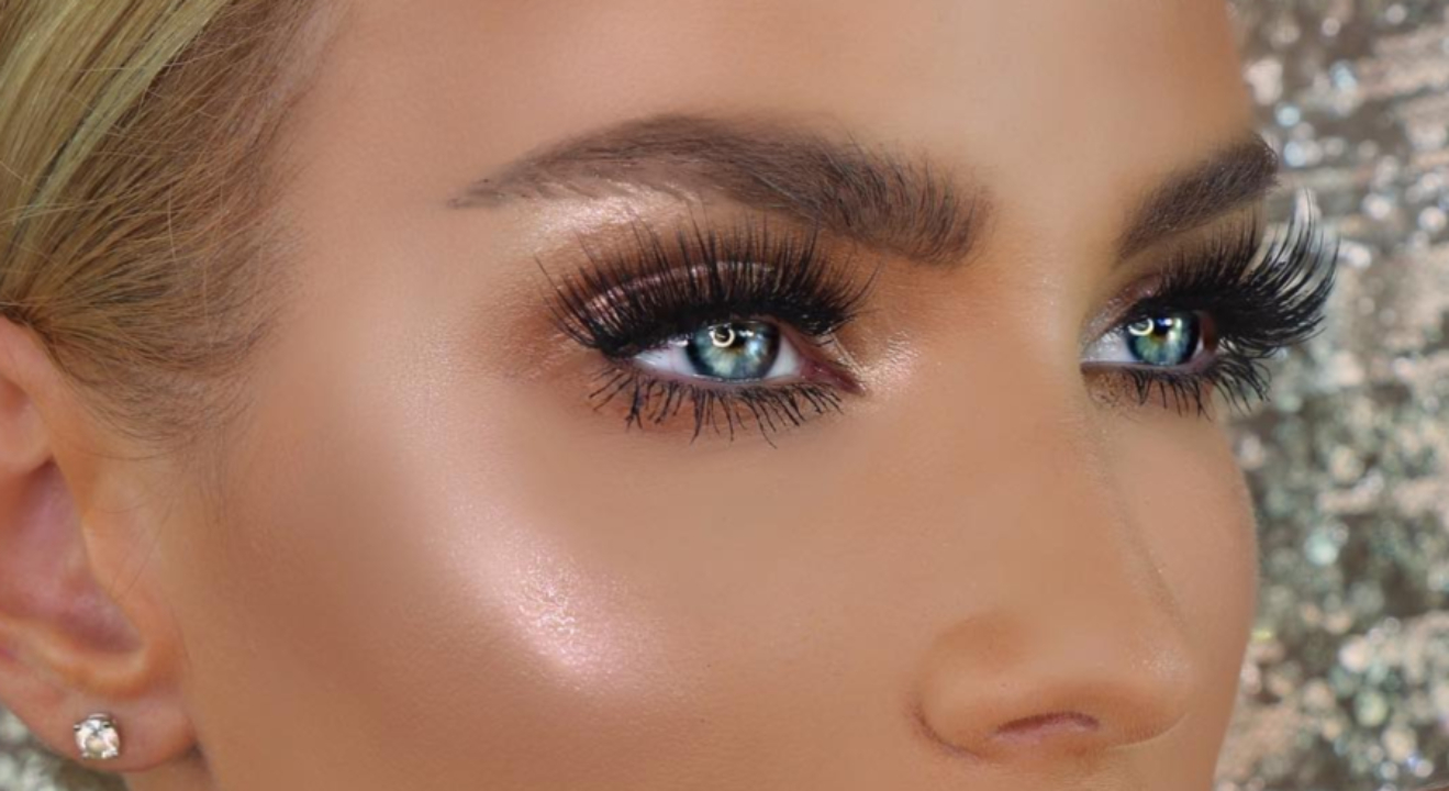 Makeup That Looks Good With Blue Eyes Makeup For Blue Eyes 5 Eyeshadow Colors To Make Ba Blues Pop