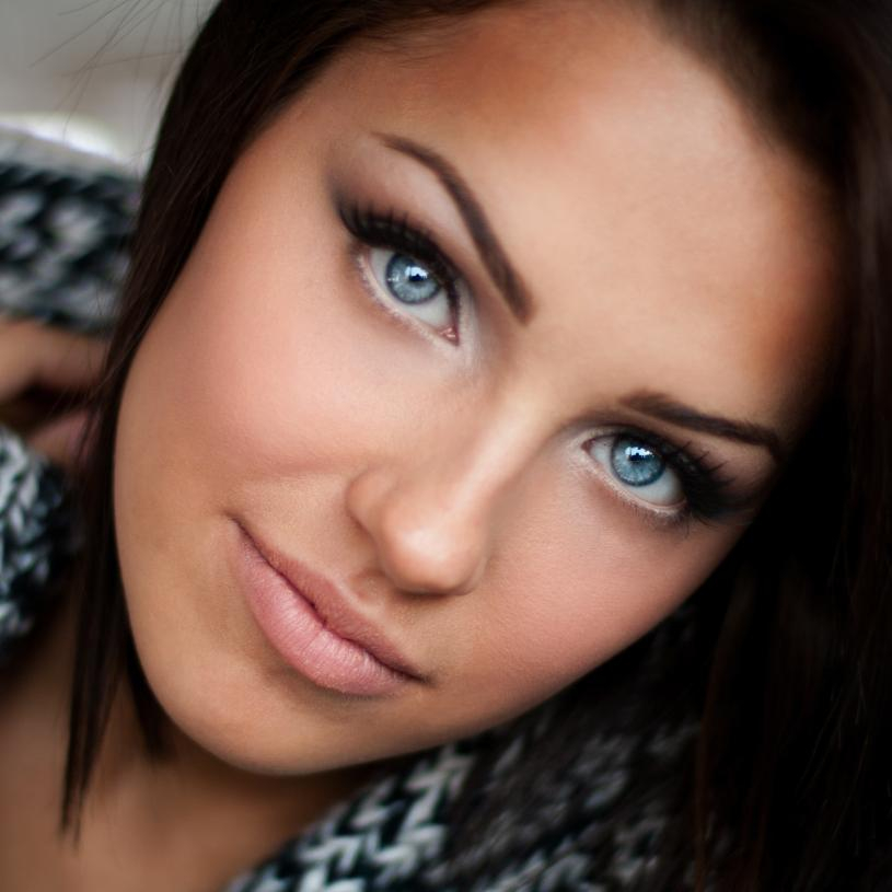 Makeup Tricks For Blue Eyes 12 Eye Makeup Tricks Every Woman With Blue Eyes Should Know