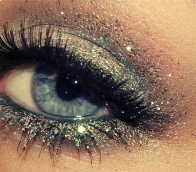Pictures Of Pretty Eye Makeup 14 Stylish Shimmer Eye Makeup Ideas For New Years Eve Pretty Designs