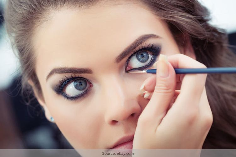 Sleepy Eyes Makeup Got Bulging Eyes Try These Tips On Eye Makeup For Big Eyes