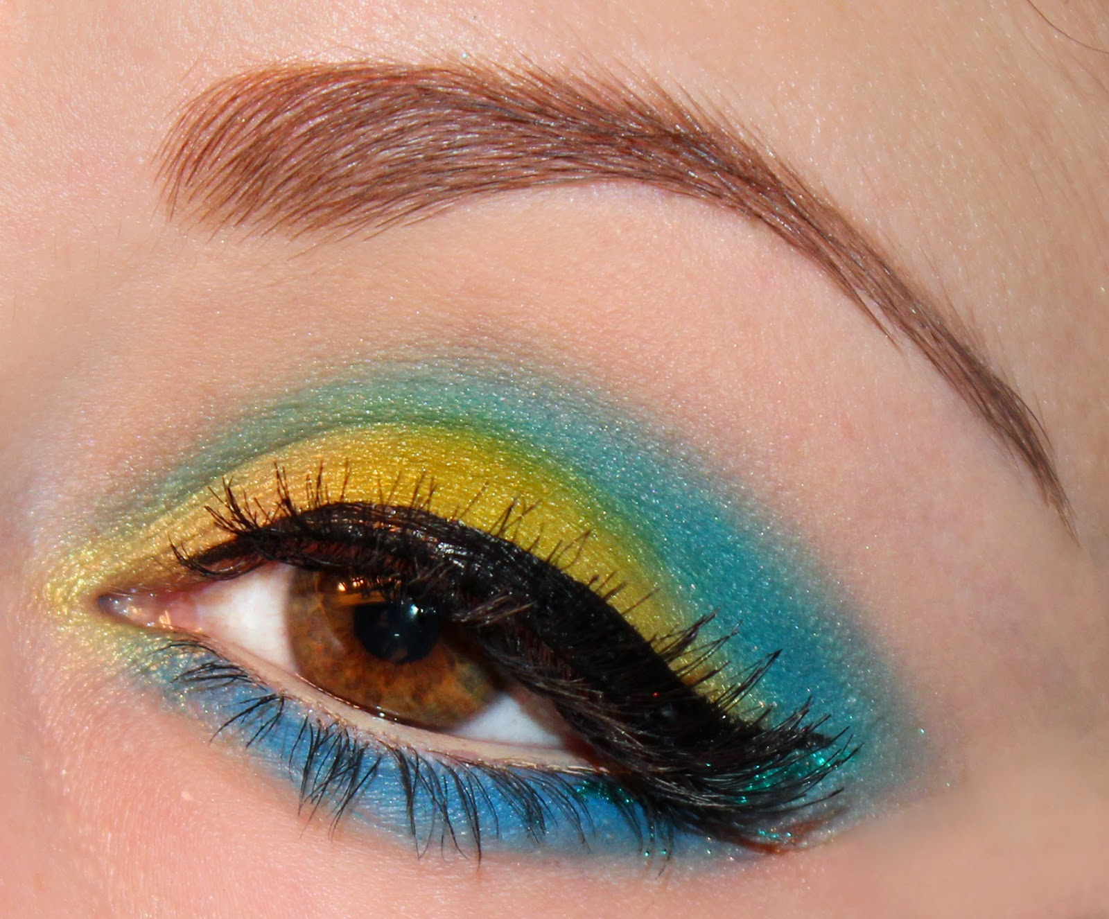 Turquoise Eye Makeup Luhivys Favorite Things Spring Turquoise And Blue Eye Makeup