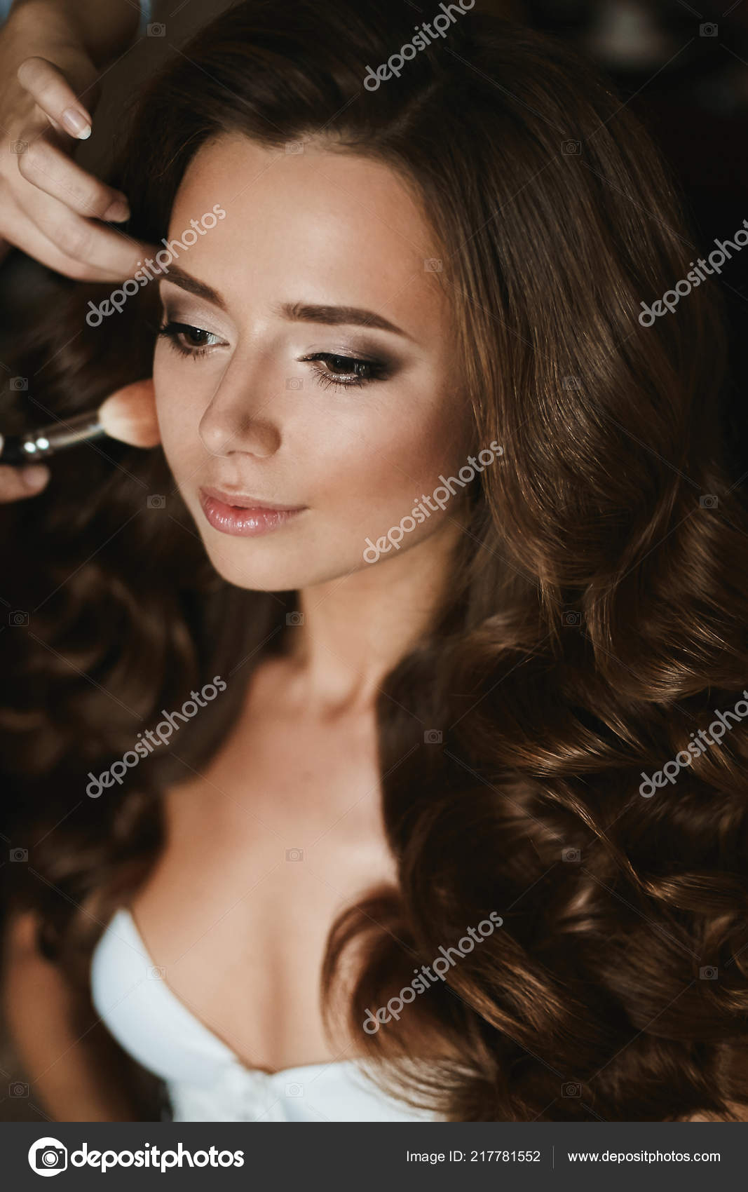 Wedding Makeup Looks For Brunettes With Brown Eyes Make Up Artist Applies Wedding Makeup For A Beautiful Brunette Model